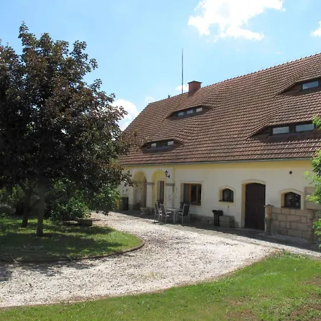 Prázdninový dům Statek By Interhome Martínkovice
